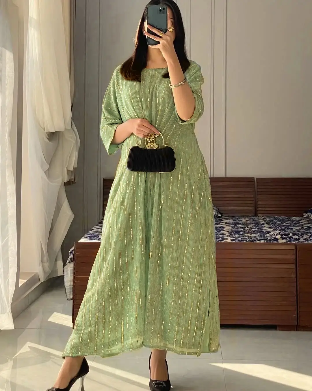 2 Pcs Women’s Stitched Diamond Digital Print Maxi And Trouser
