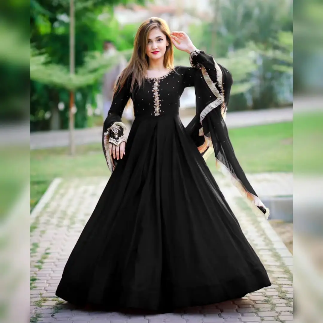3 Pcs Women’s Stitched Chiffon Embroidered Maxi Suit