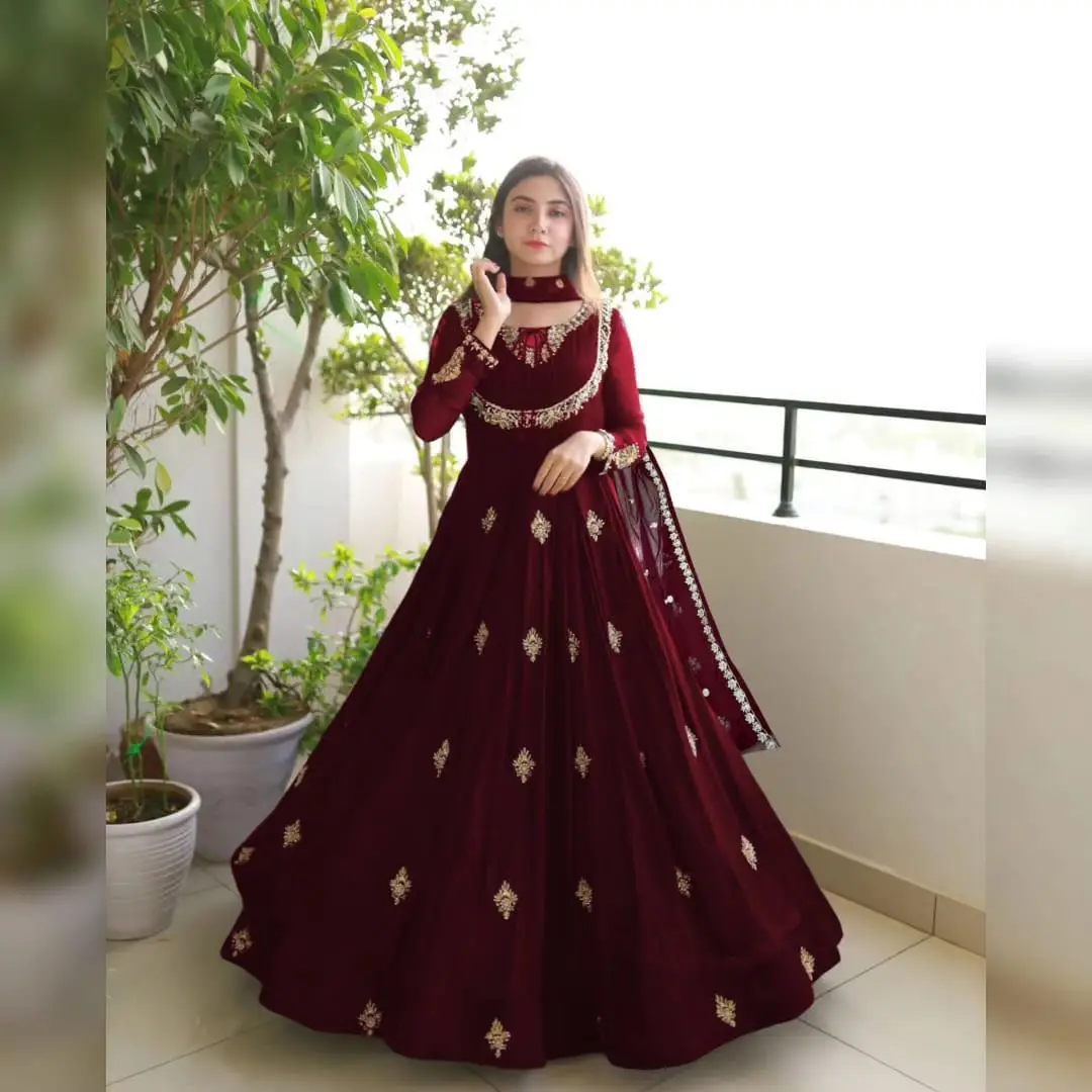 3 Pcs Women’s Stitched Chiffon Embroidered Maxi And Trouser